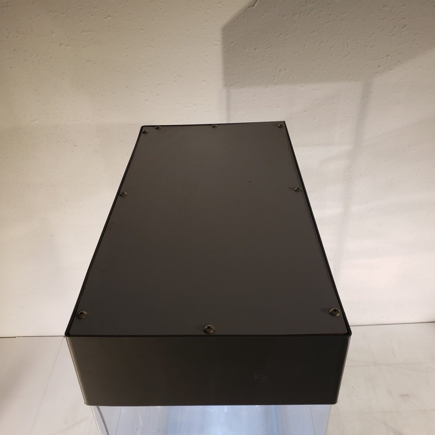 Clear Display Case With Lights Laboratory Keys Included 18x26x9"