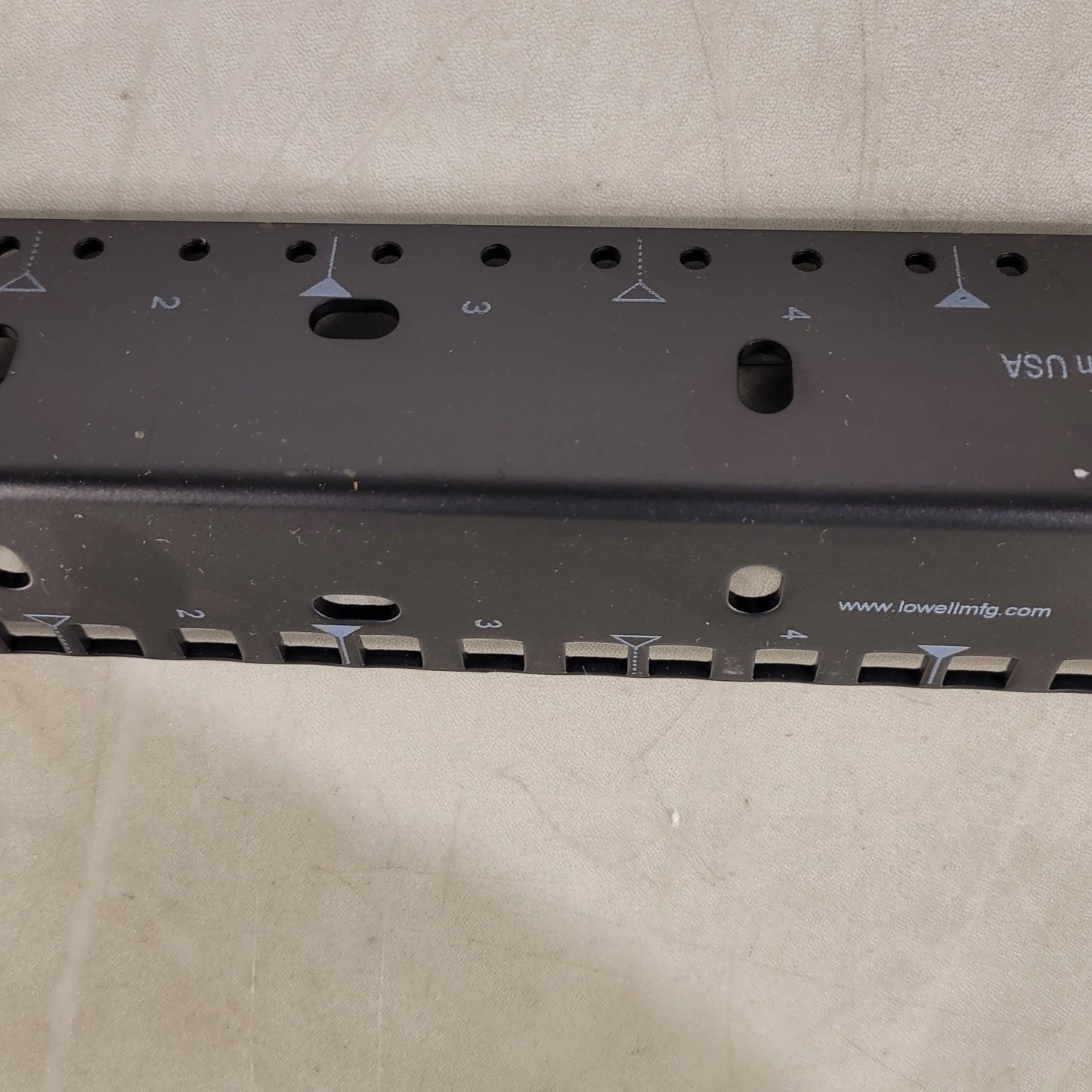 Lowell L212-24 Metal Rack Rails Pair Black Build a Rack Standard 14U