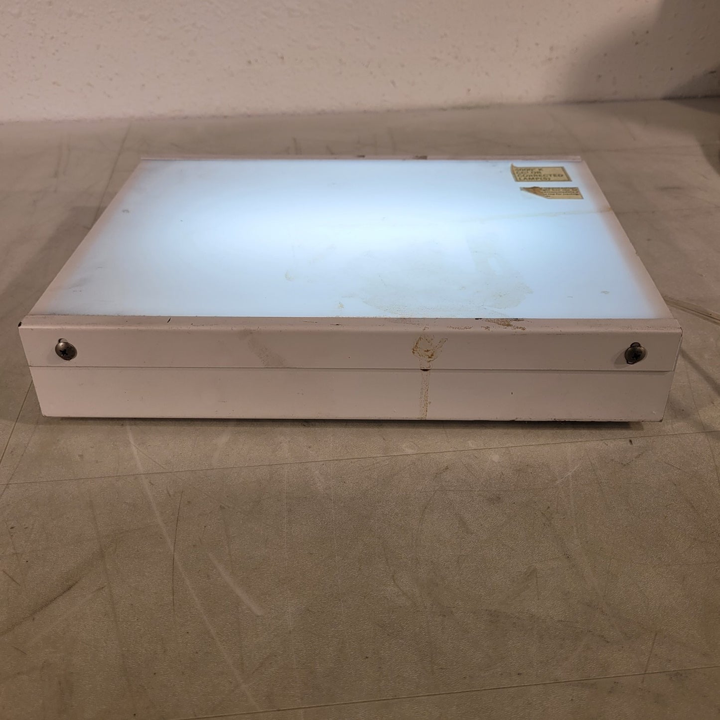 Logan 810/920 Light Box Lamp & Watt Fluorescent Bulb Desktop Lightbox