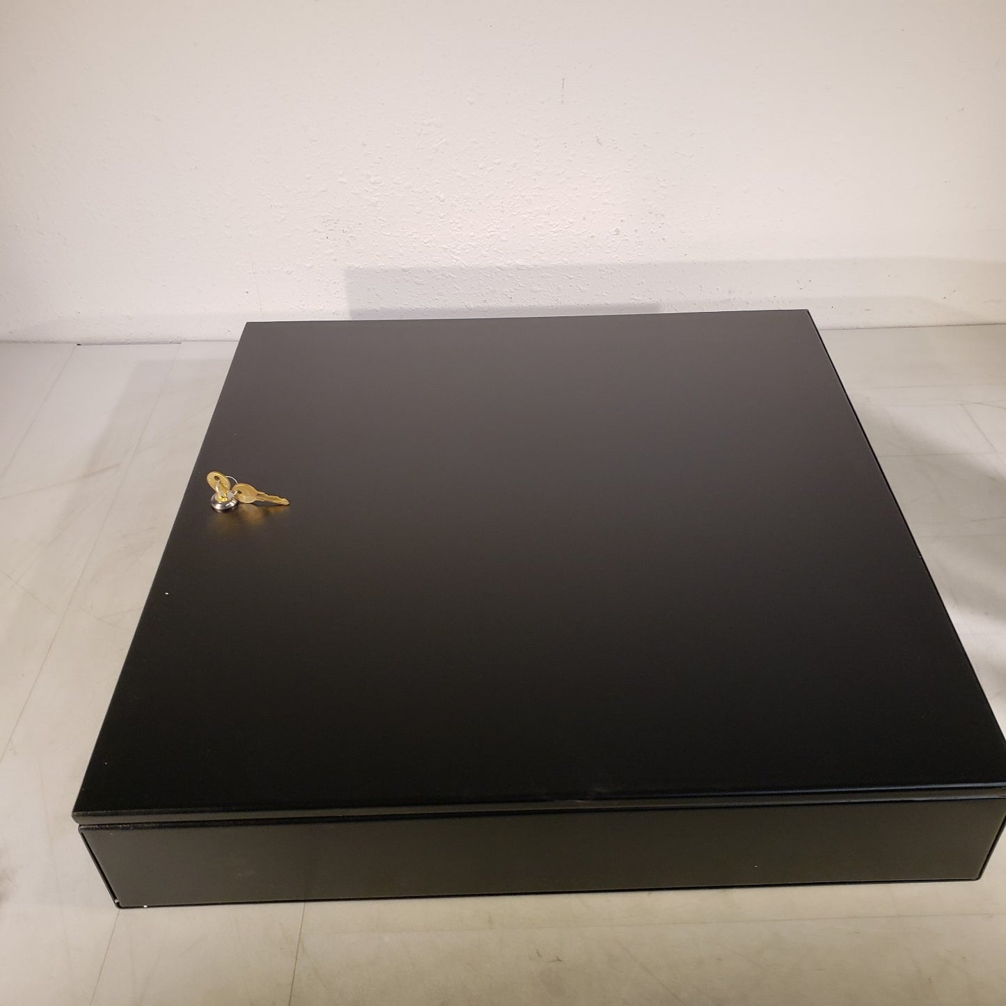 Custom Electronics Metal Storage Box 24" X 24" X 4" Black with 2 Keys