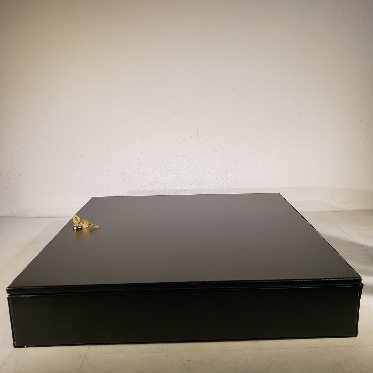 Custom Electronics Metal Storage Box 24" X 24" X 4" Black with 2 Keys