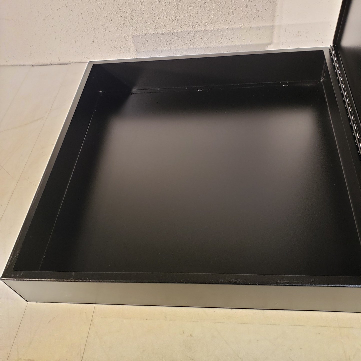 Custom Electronics Metal Storage Box 24" X 24" X 4" Black with 2 Keys