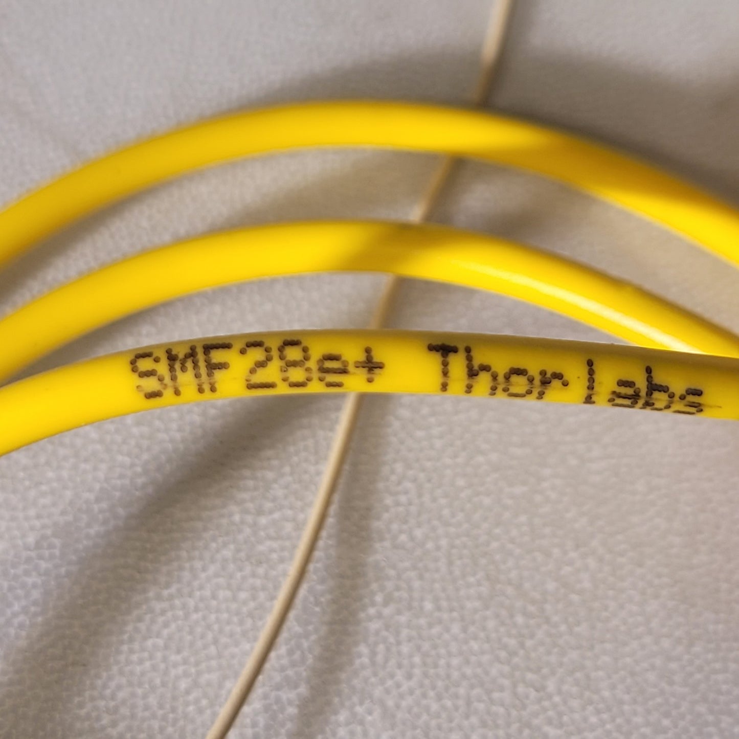 Thorlabs SMF28e+ Corning Single Mode Fiber Optic Patch Cable 3ft 6in