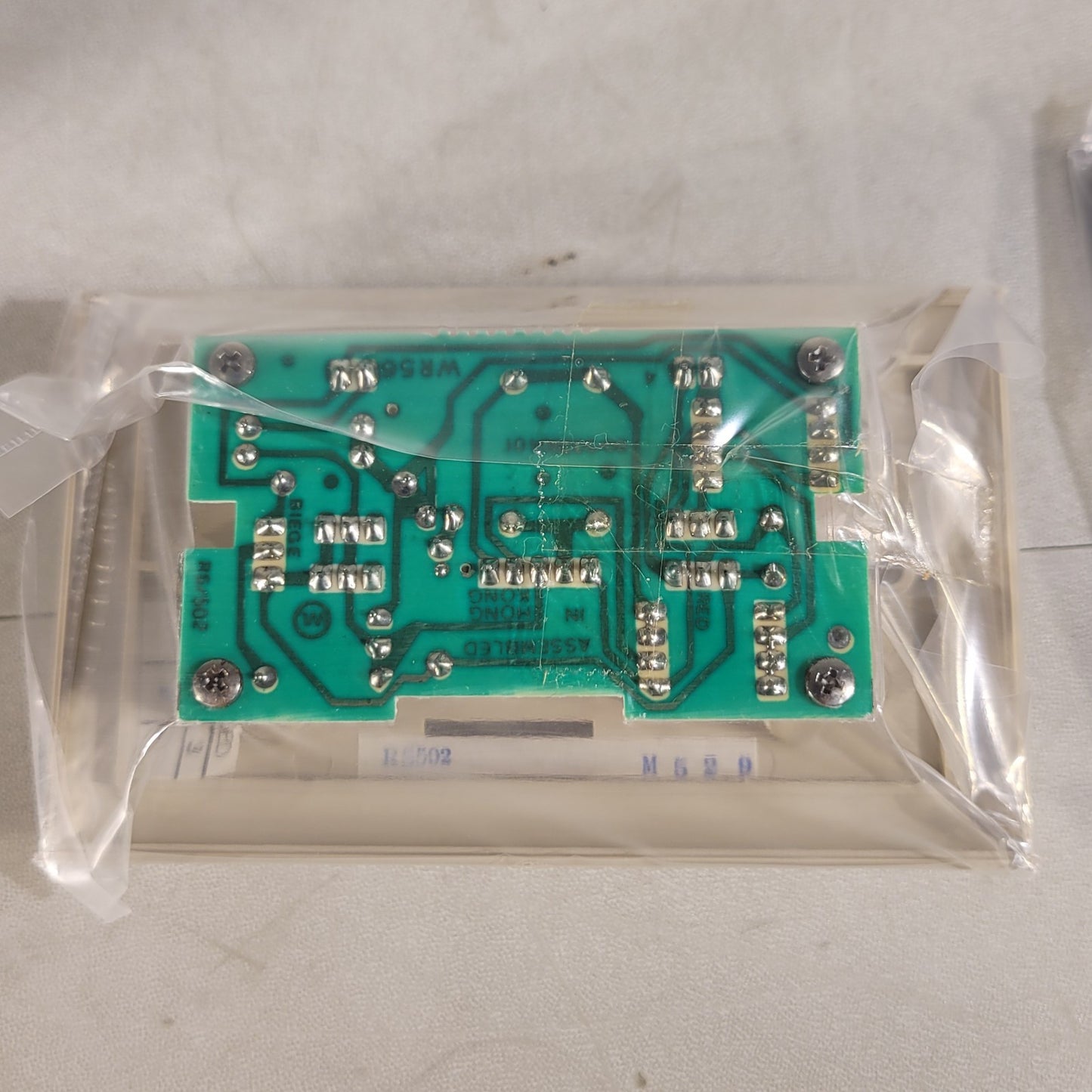 Rauland RS502 Programmable Push Button Call Emergency Privacy Notice Button