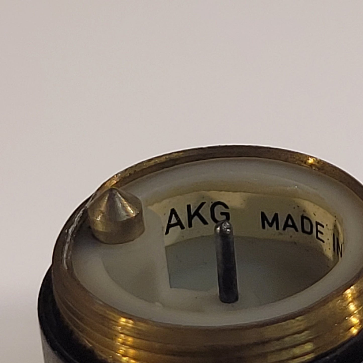 AKG VR 61 Gooseneck Extension Tube w/ Pivit Joint for AKG 480 b