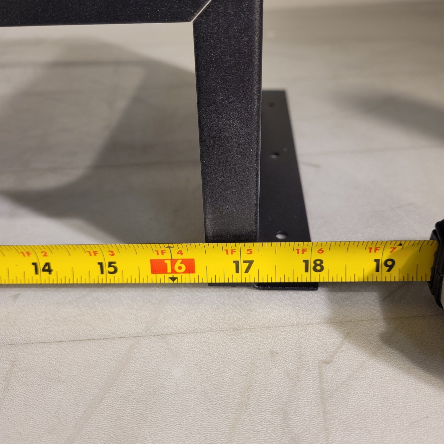 Moutable Viewport Port Metal Box 16-1/2" × 8-1/2" × 4-1/2 Black