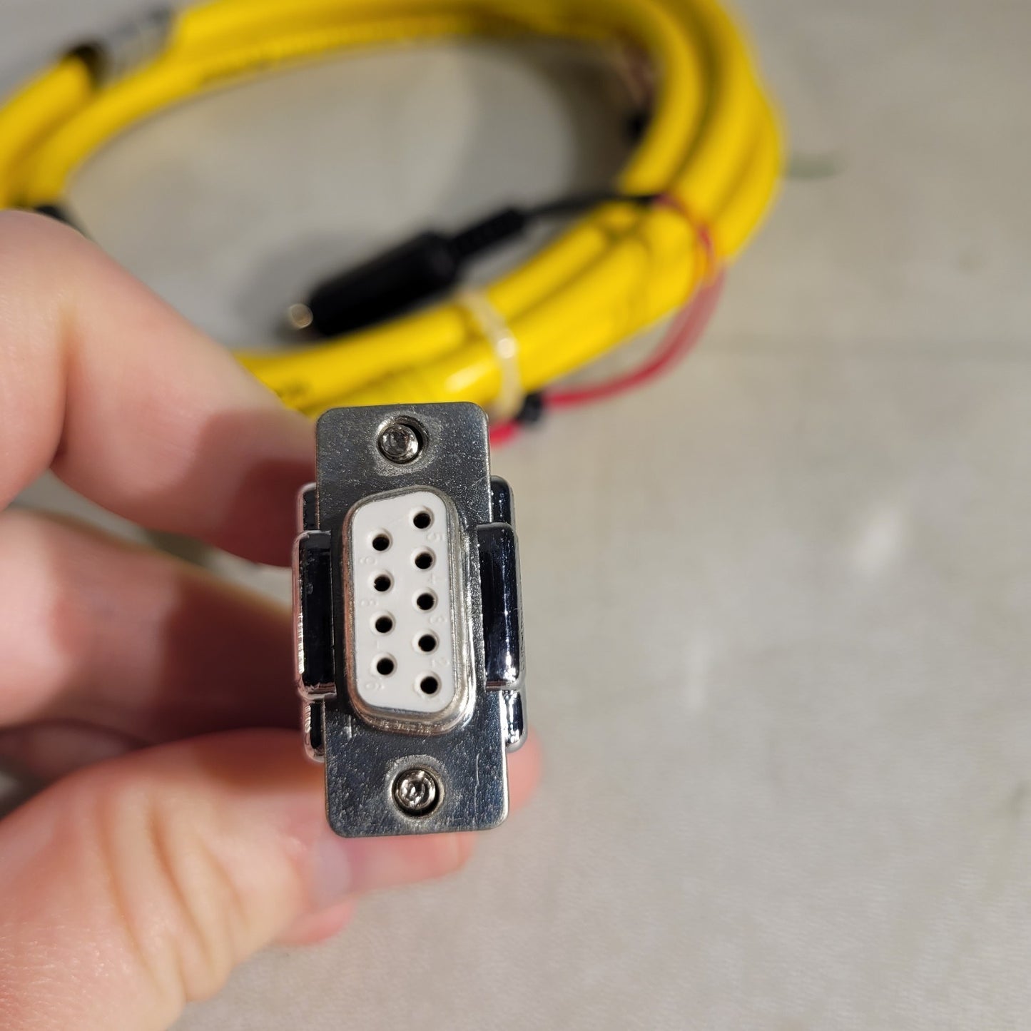 Daniel Woodhead 70801 6-Pole Female Connector & 9-Pin D-Sub 5ft 300V 4 Amps