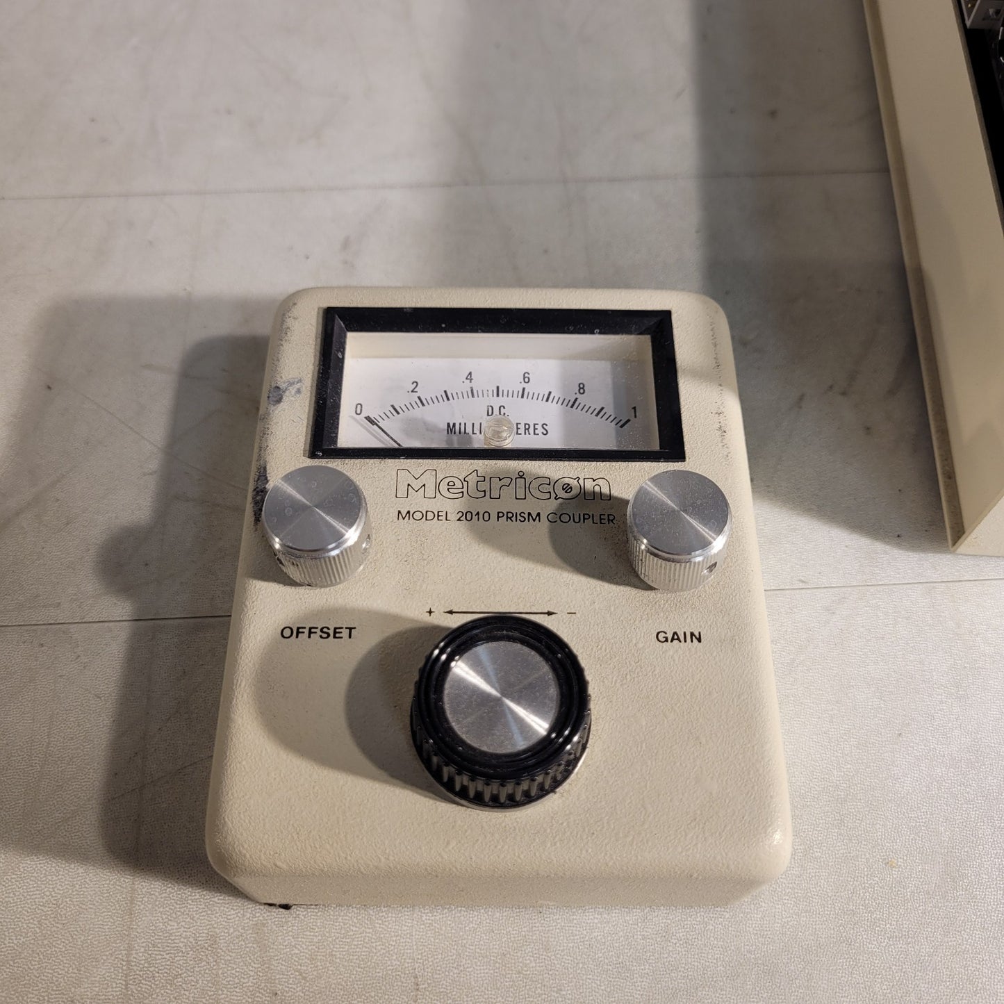 Metricon Prism Coupler 2010 Controllers Milliamperes Gauge Optic Motor Drivers