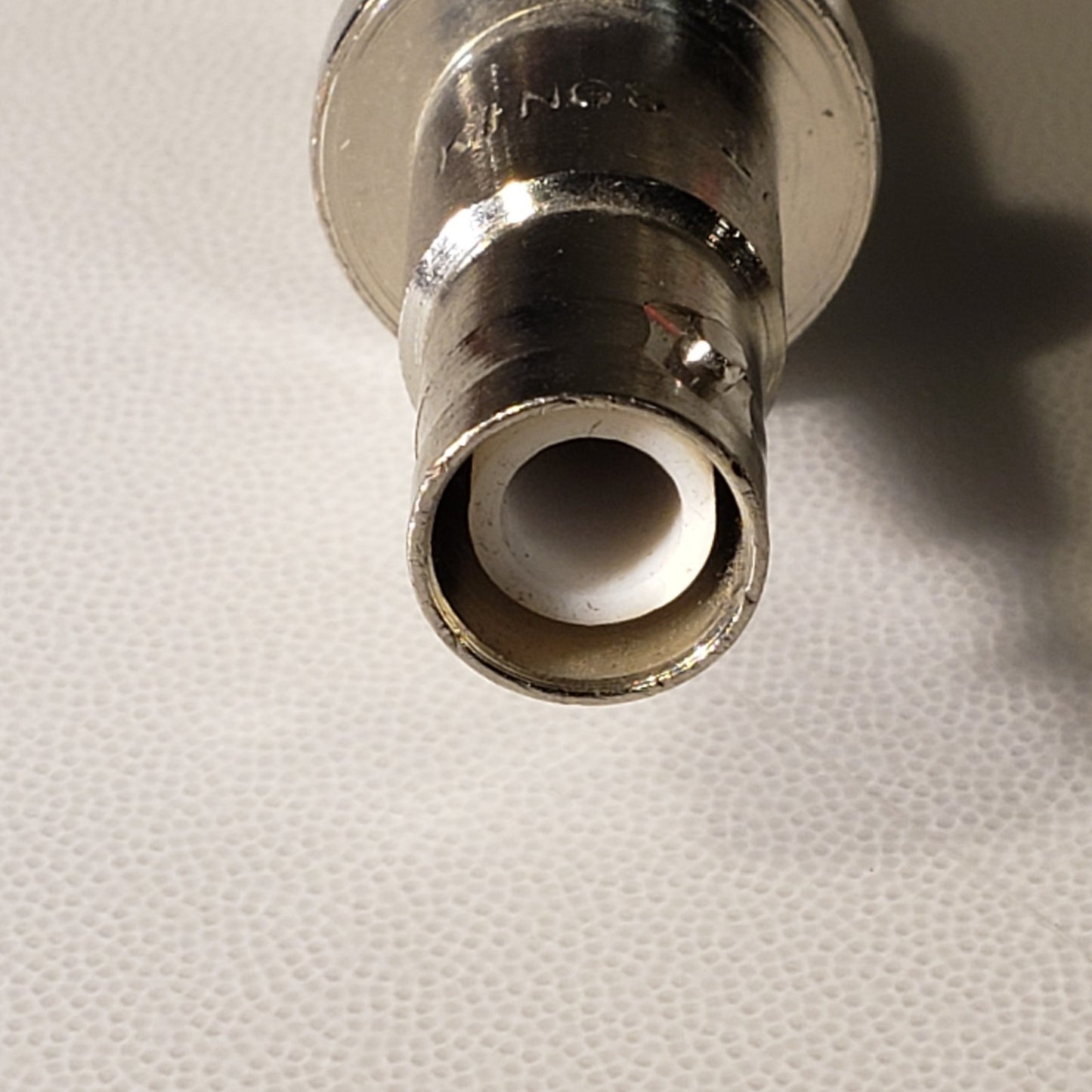 Kings 1709-1 RF BCN Bulkhead Connector SHV Male-Male 5KV DC