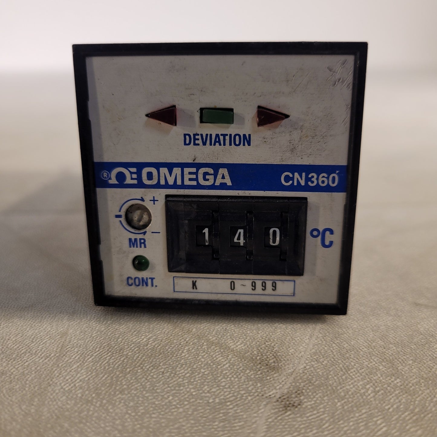 Omega CN360 Temperature Controller 0-399C Manual