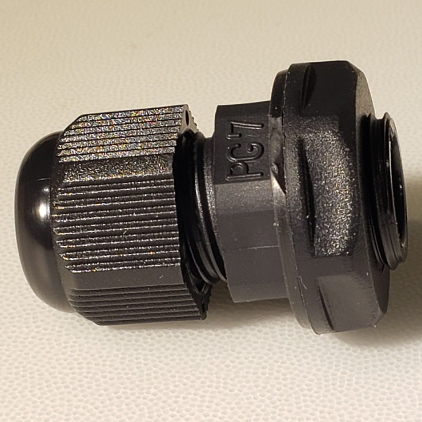 L-COM ASR-PG7 Liquid-Tight Cable Glands Power Cable Feedthrough