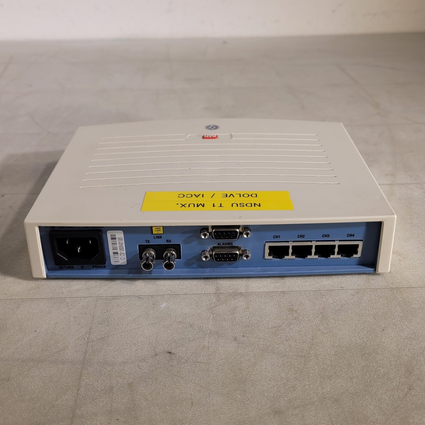 RAD OP-4T1L Optimux Multiplexer Combines 4 T1 Fiber Optics Over A Single Network