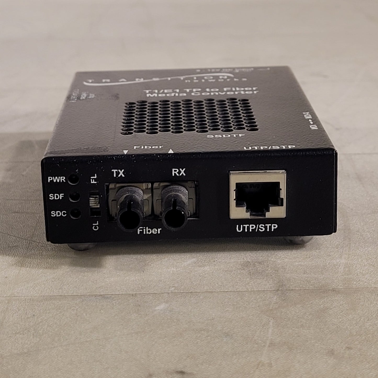 Transition Networks T1/E1 TP to Fiber Media Converter