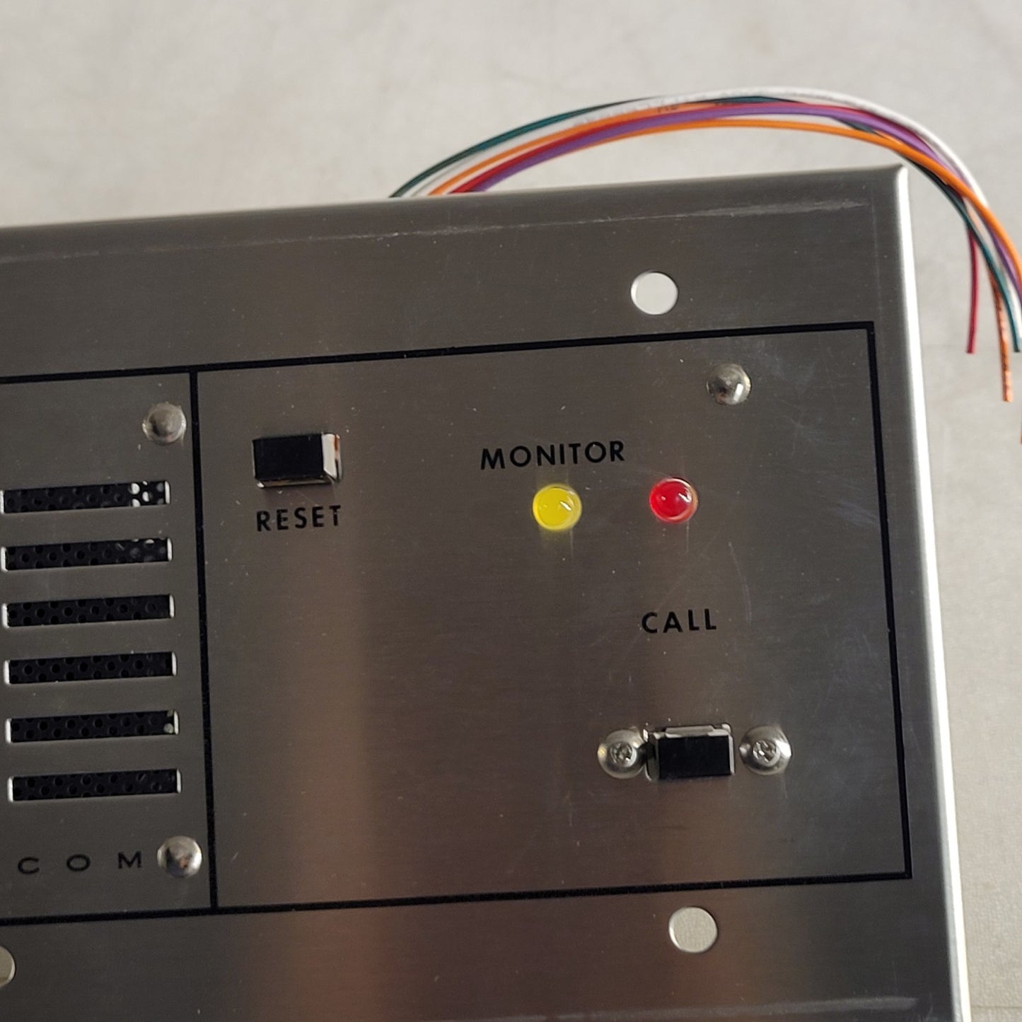 Ektacom HBB-101B Patient Call Station B06511-04 Rev I w/ Speaker