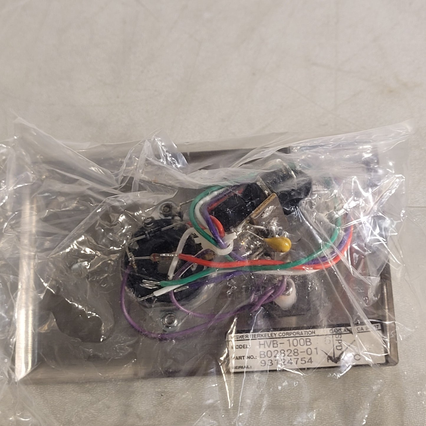 Ektacom HVB-100B Bedside Patient Station B02828-01 Rev C Call Reset Button
