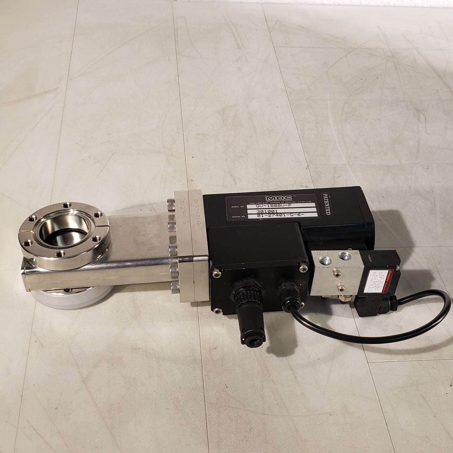 MDC 2.75" CF Conflat DN35CF Pneumatic Gate Valve High Vacuum SS GV-1500V-P-03