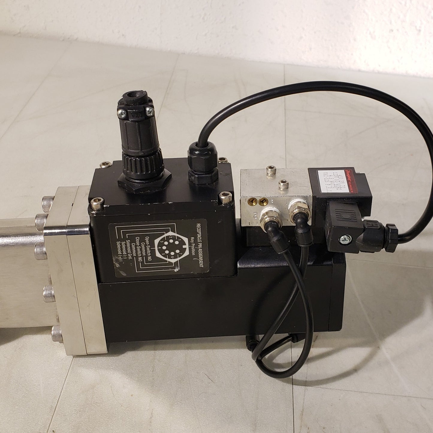 MDC 2.75" CF Conflat DN35CF Pneumatic Gate Valve High Vacuum SS GV-1500V-P-03