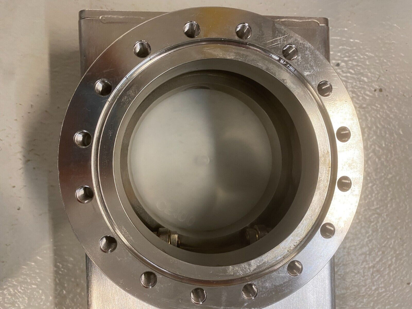 MDC 6" CF Conflat DN100CF Pneumatic Gate Valve SS 303016-101 E-GV-4000M-P CF100