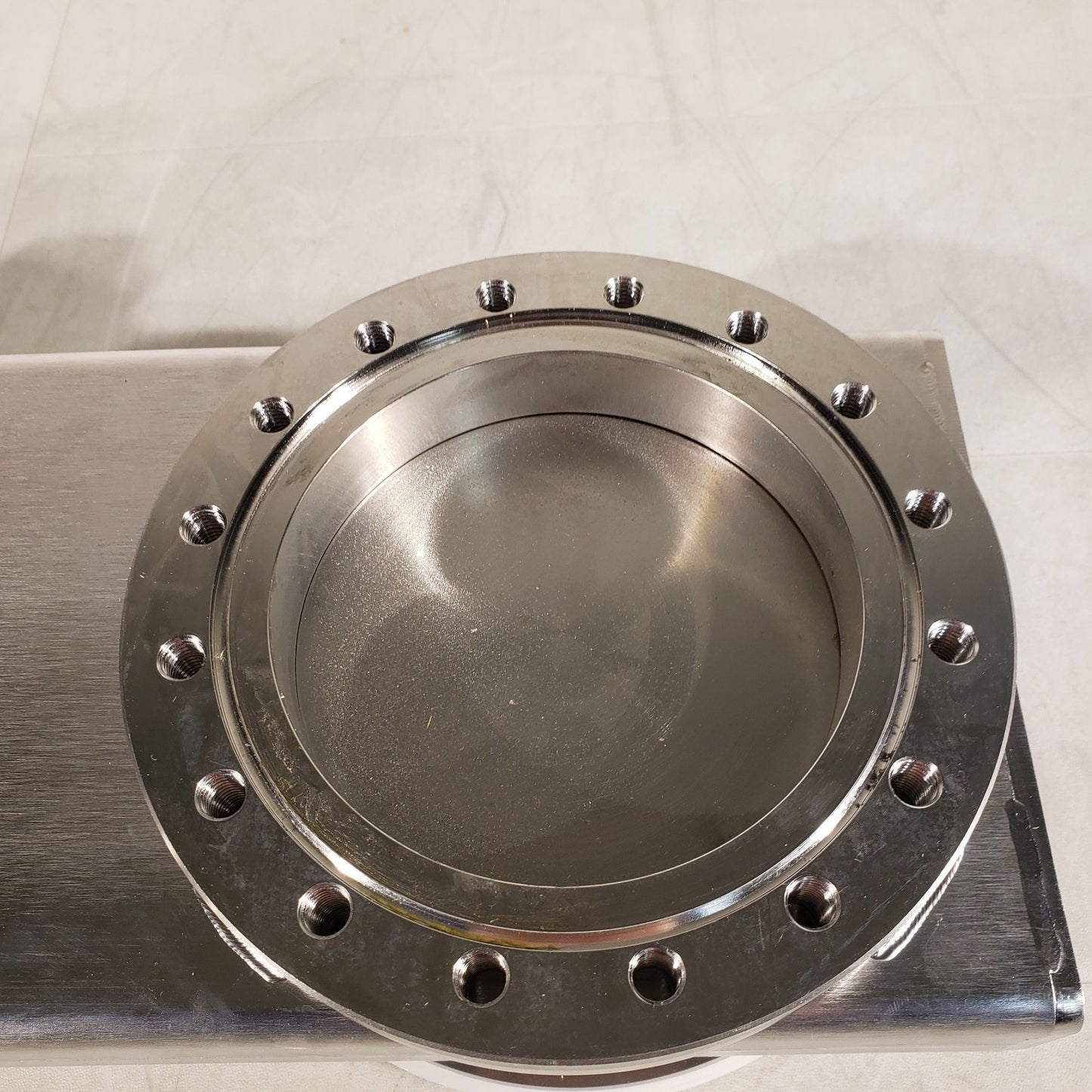 MDC 6" CF Conflat DN100CF Pneumatic Gate Valve SS 303016-101 E-GV-4000M-P CF100