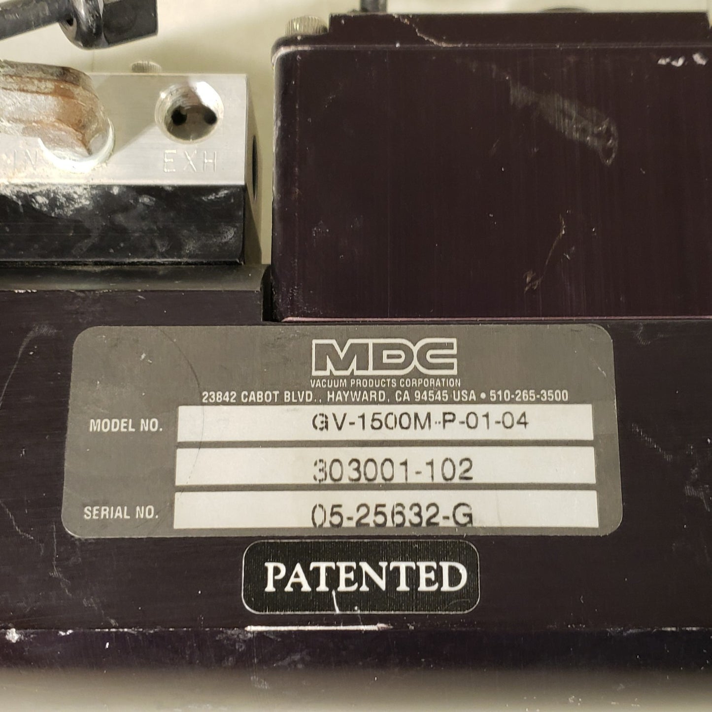 MDC 2.75" CF Conflat DN35CF Pneumatic Gate Valve w/ 1.33" Conflat Flange DN16CF