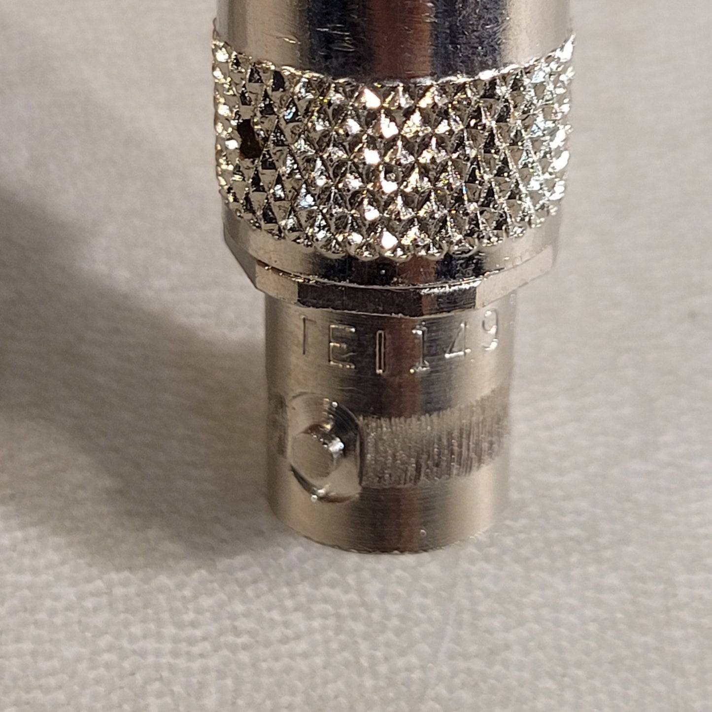 Trompeter TEI 14949 AD1W Weco BNC Female High Voltage Connector Radio RF Adapter
