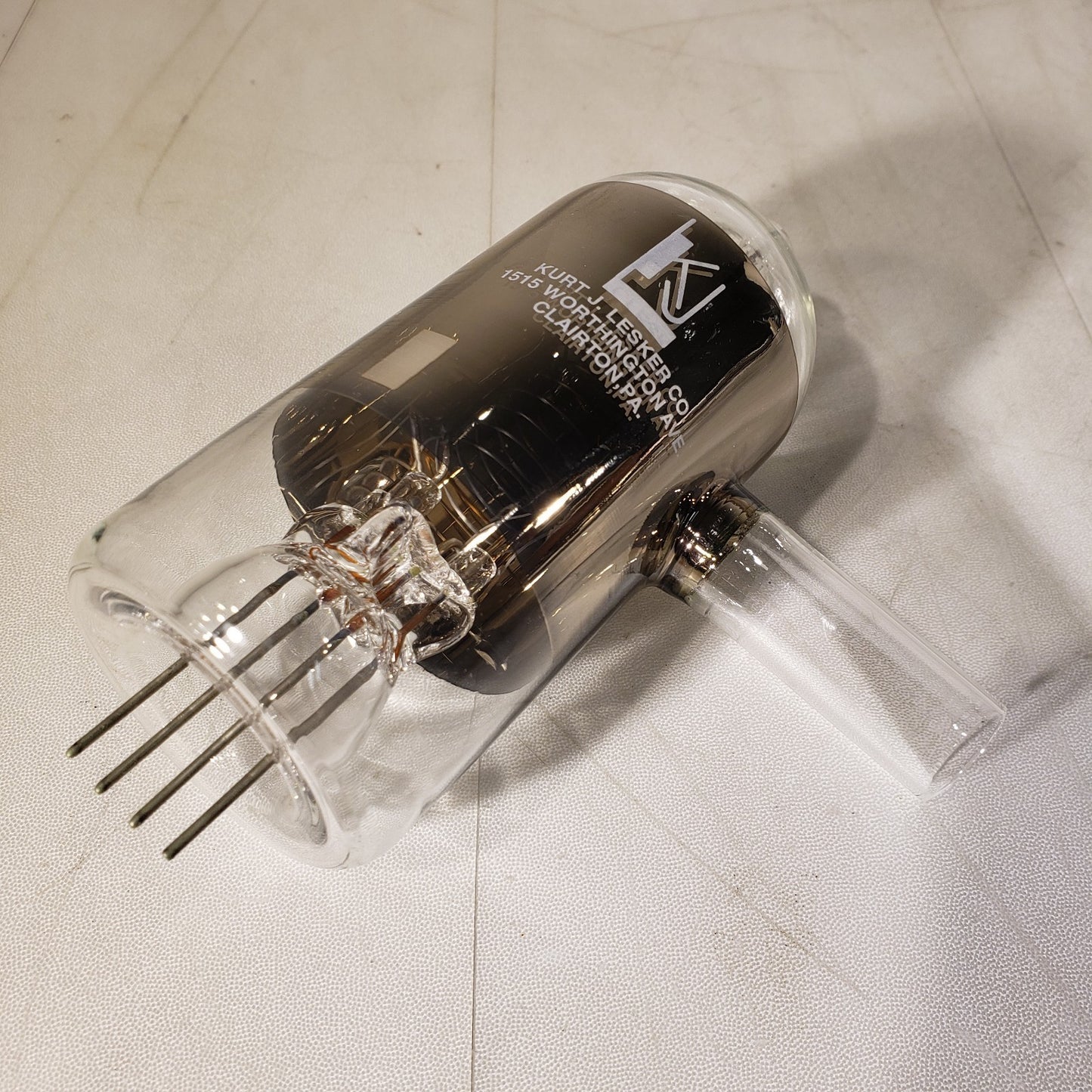 Kurt J Lesker Co G075P-PT Vacuum Tube High Vacuum Sensor HPV 4-Pin Tube Fitting