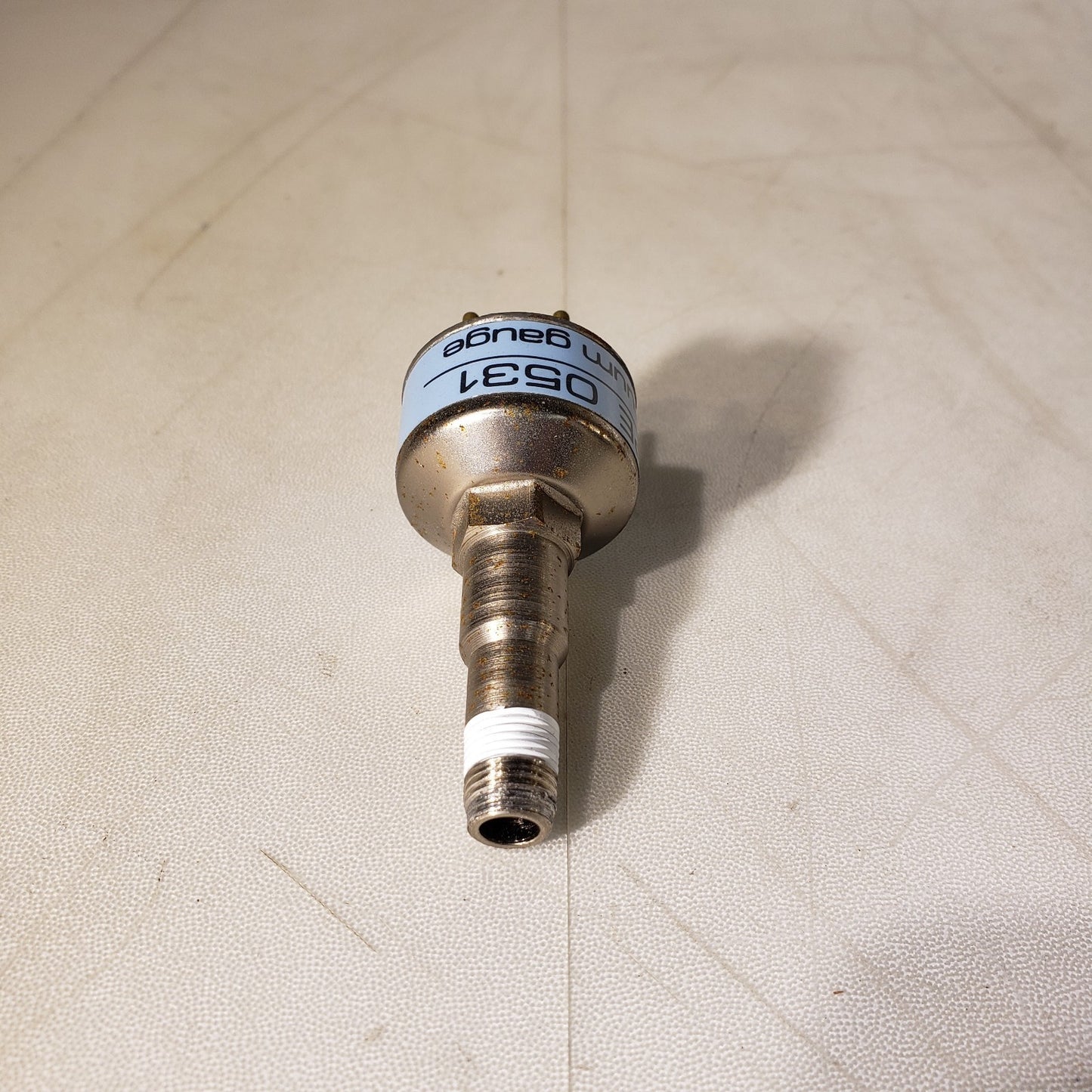 Varian Type 0531 TC Thermocouple Vacuum Gauge 1/4" NPT Vacuum 4-Pin Connector