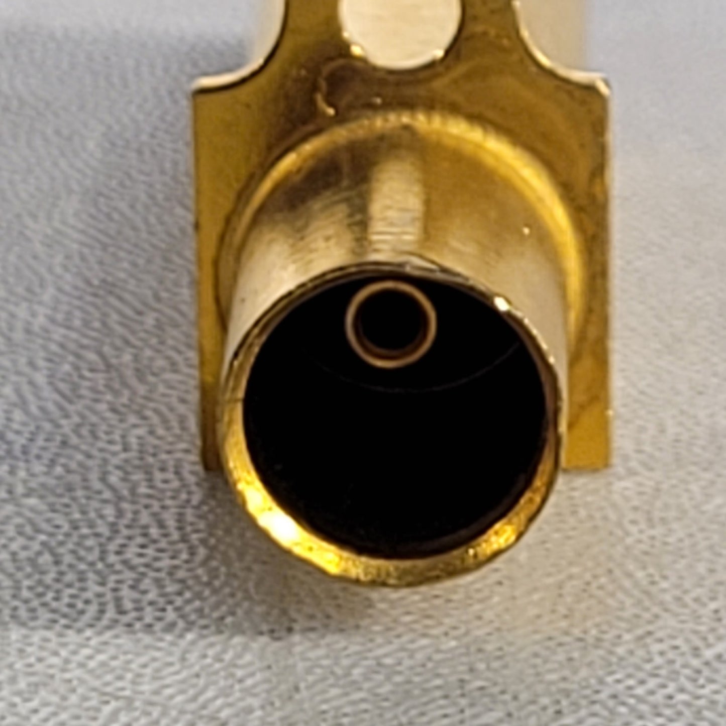 Trompeter TEI 14949 Weco BNC Female High Voltage Connector Radio RF Adaptor