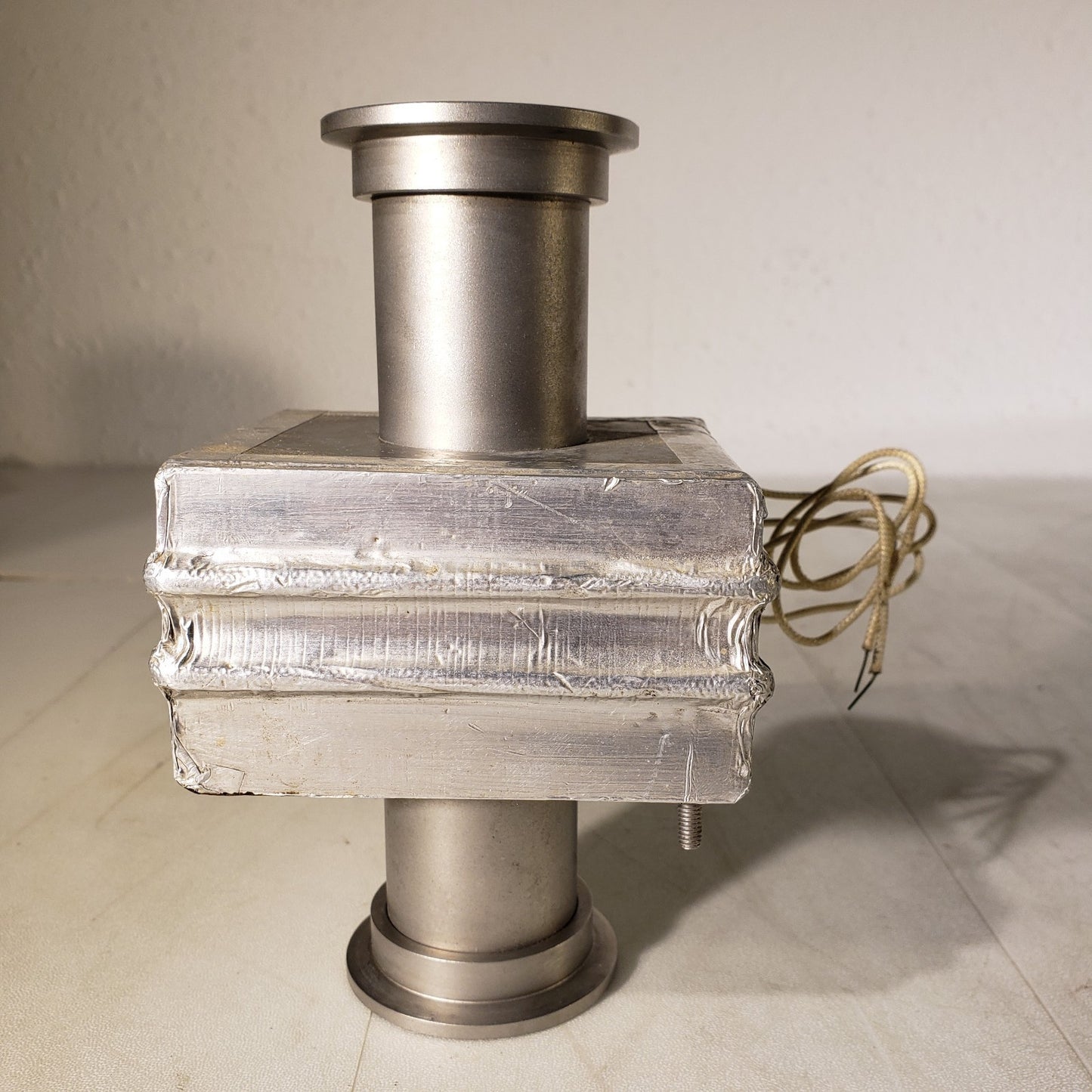 Carbon Sieve Filter Trap and Heater KF40 NW40 Flanges High Vacuum