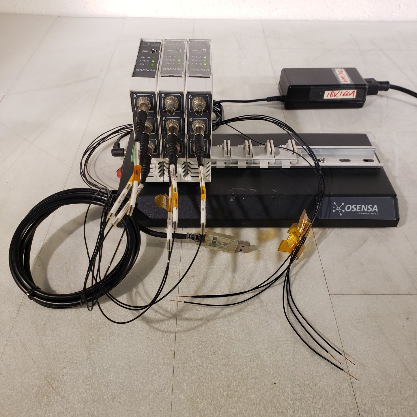 Osensa FTX-301-XFMR+ Fiber Optic Temperature Transmitter w/ 6x Fiber Thermostat