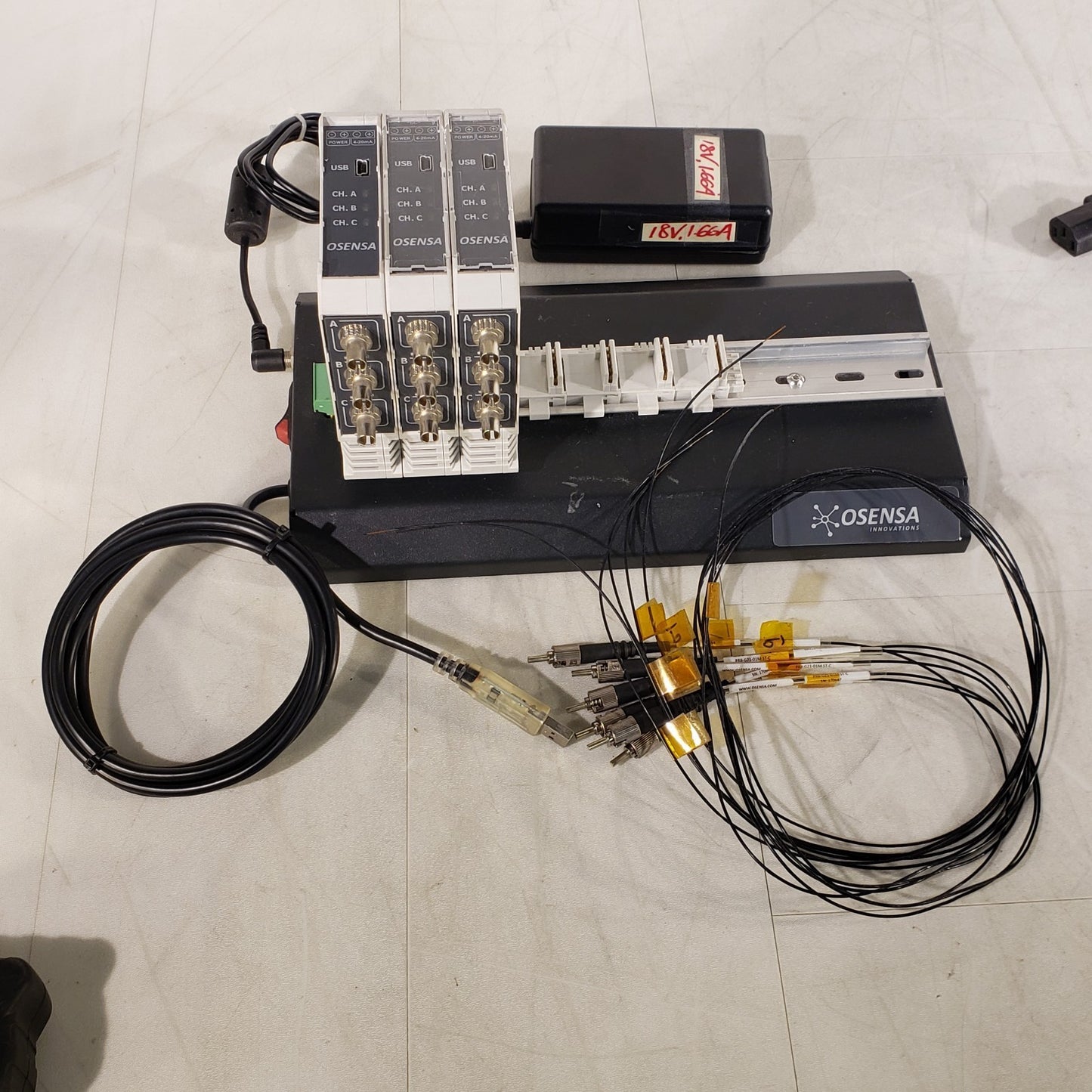 Osensa FTX-301-XFMR+ Fiber Optic Temperature Transmitter w/ 6x Fiber Thermostat