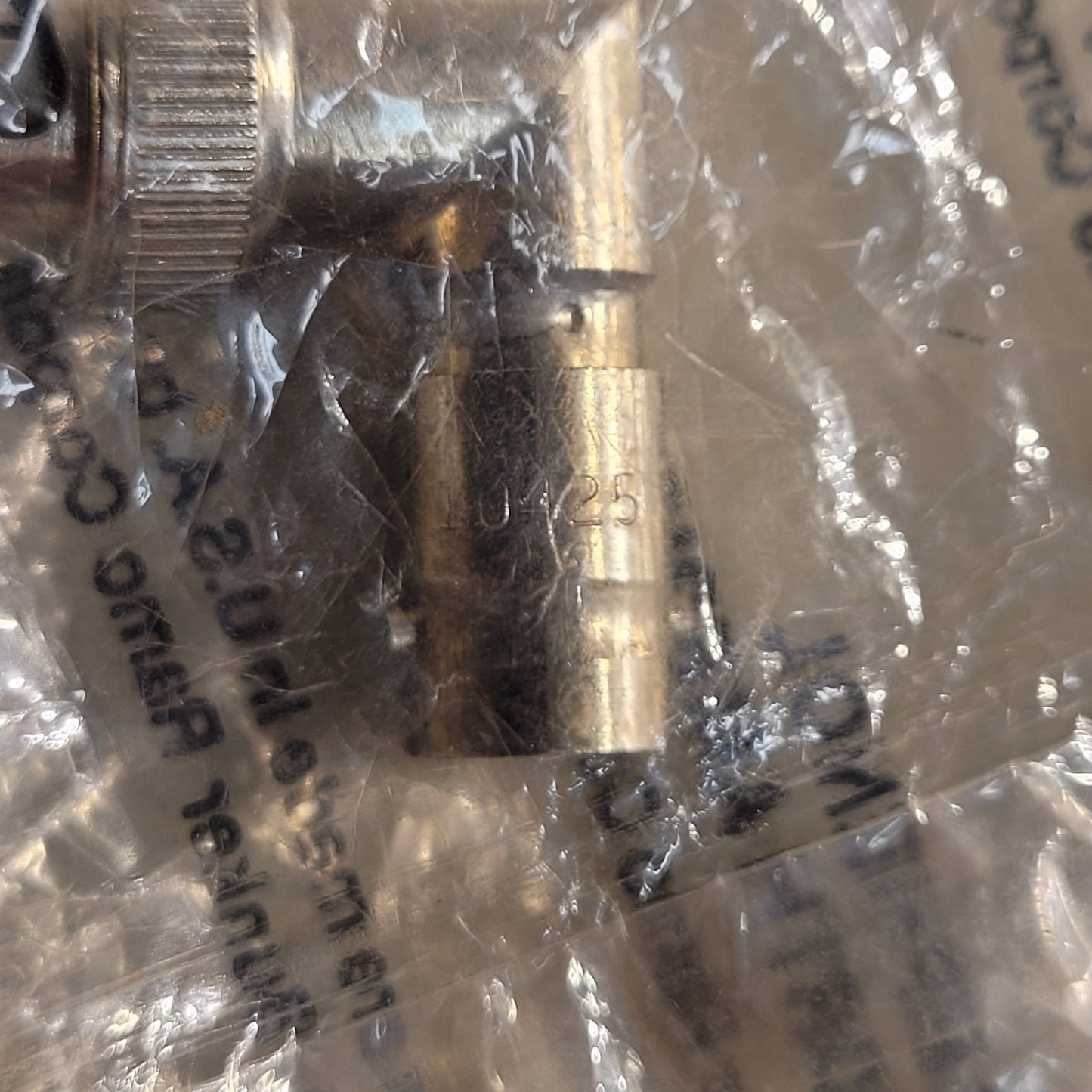 Amphenol 10425 MHV Male High Voltage Connector Radio RF Adapter 90° Angle Elbow