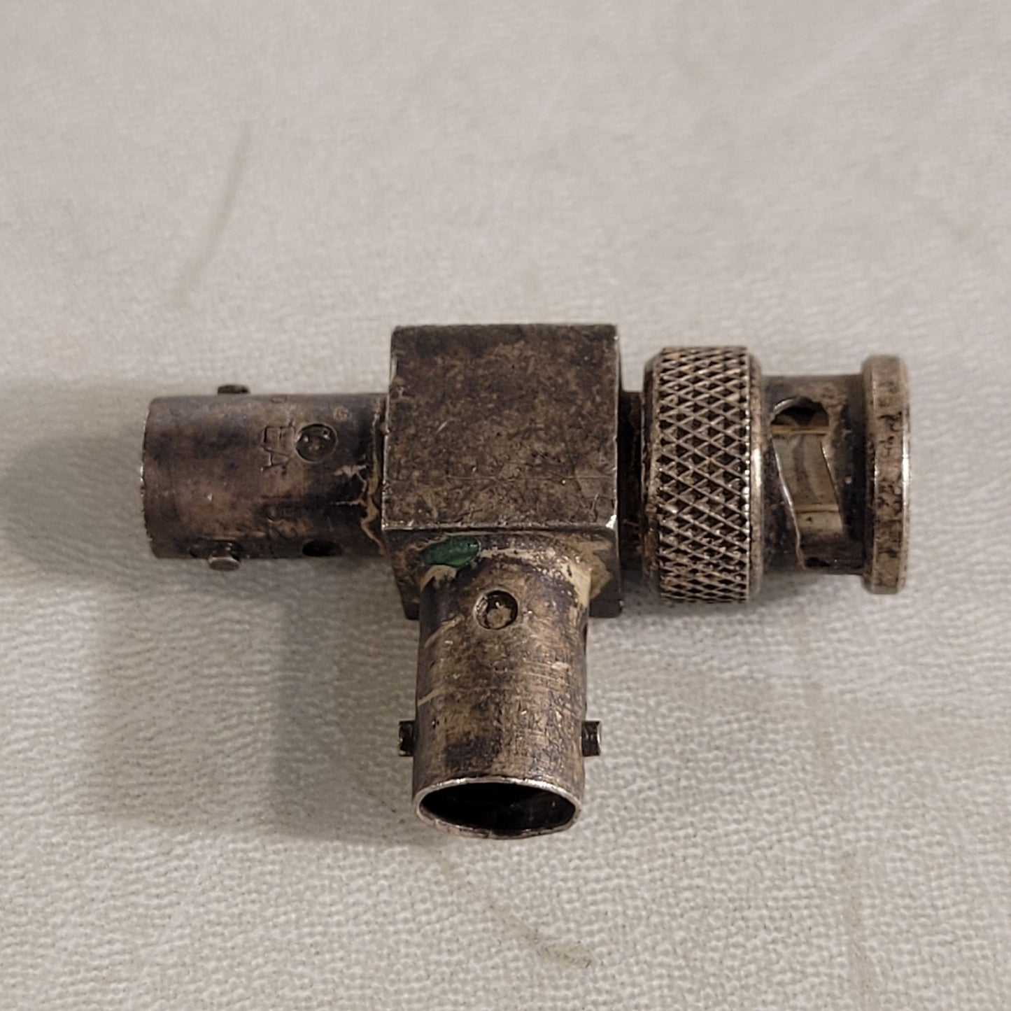 LC-93-06 EA 5212 Reverse Polarity BNC High Voltage Connector Radio RF Adaptor