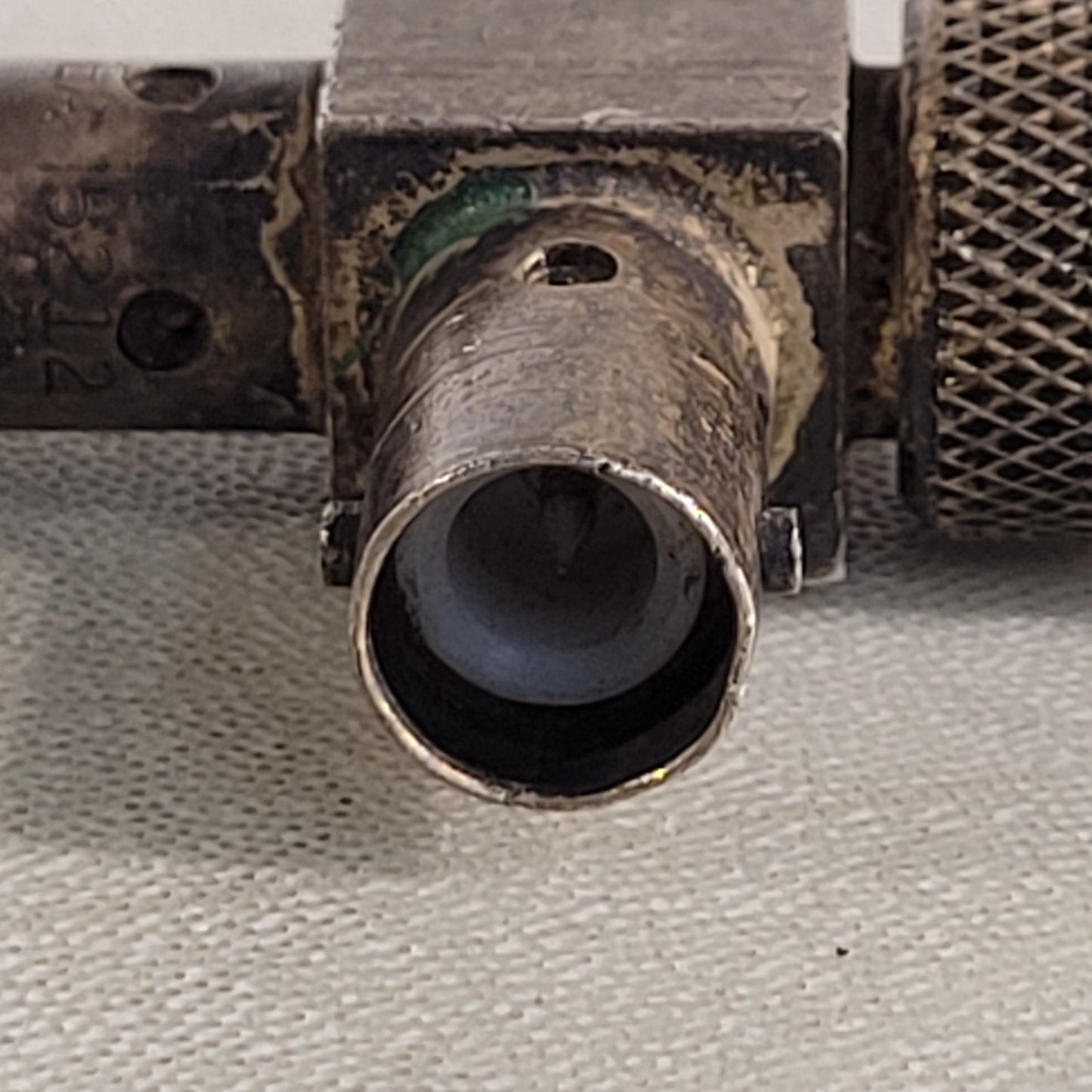 LC-93-06 EA 5212 Reverse Polarity BNC High Voltage Connector Radio RF Adaptor