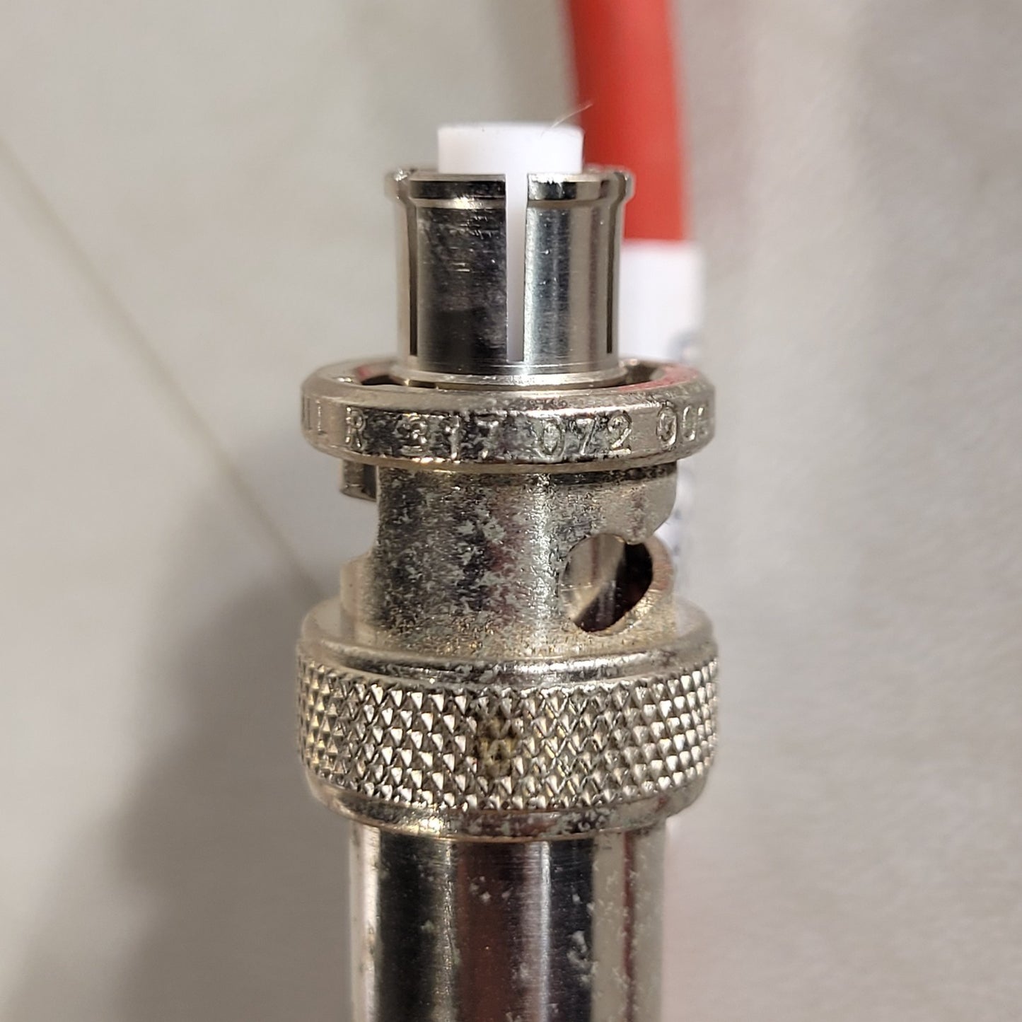 Radiall R 317 072 000 SHV Female Safe High Voltage Radio RF Red Cable 5ft 5kV