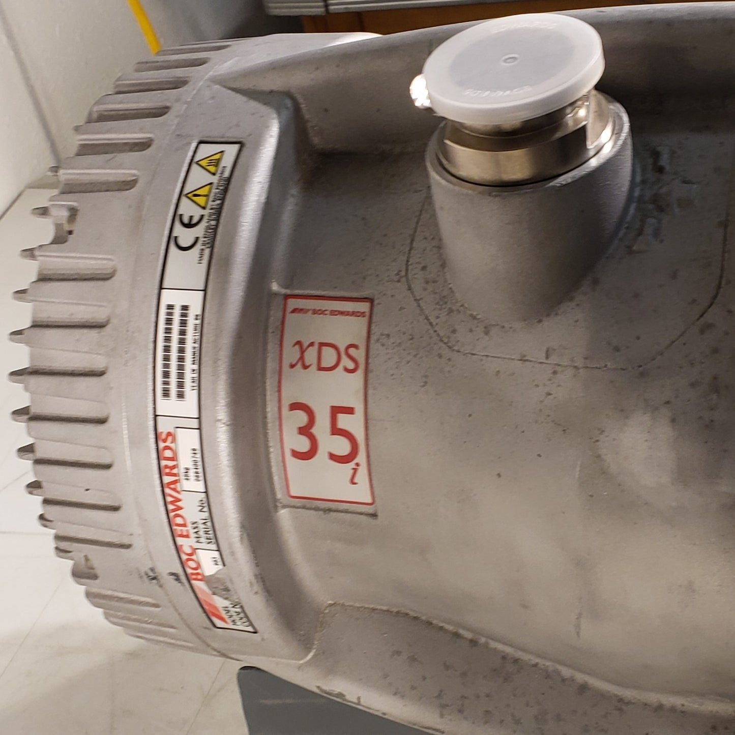 READ- BOC Edwards XDS35i A73001983 Dry Scroll 100/230VAC High Vacuum Pump