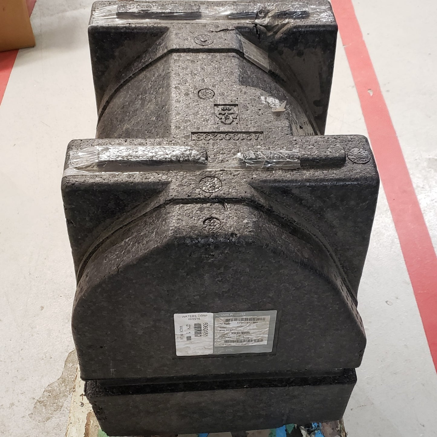 READ- BOC Edwards XDS35i A73001983 Dry Scroll 100/230VAC High Vacuum Pump