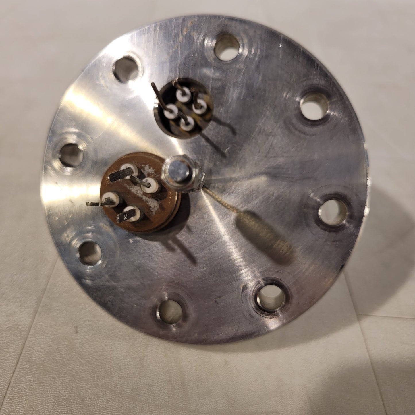 MDC 4.5" CF Feedthrough Conflat DN63CF w/ 2x 4-Wire Good Knife Edge