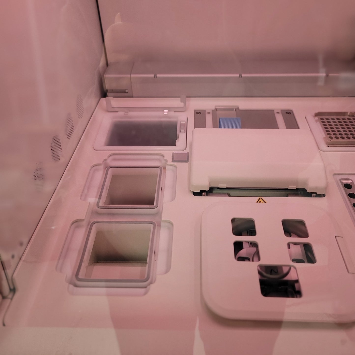 Thermo Fisher Ion Torrent GeneStudio S5 Semiconductor Sequencer + Ion Chef