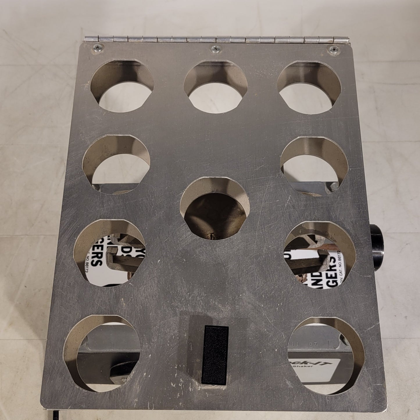 Trilogy Lab The Rock-It Laboratory Shaker Urine Cup Adjustable Timer 10 Holders