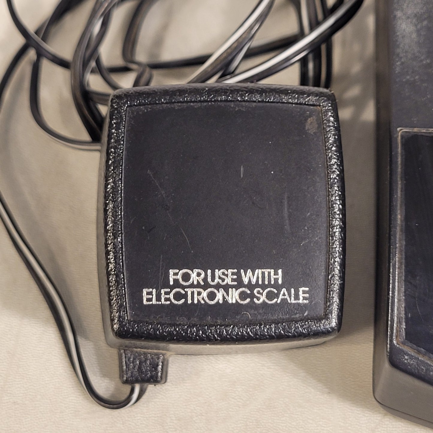 Ohaus Scout Digital Balance SC2020 200 x 0.01g 200g with Power Supply