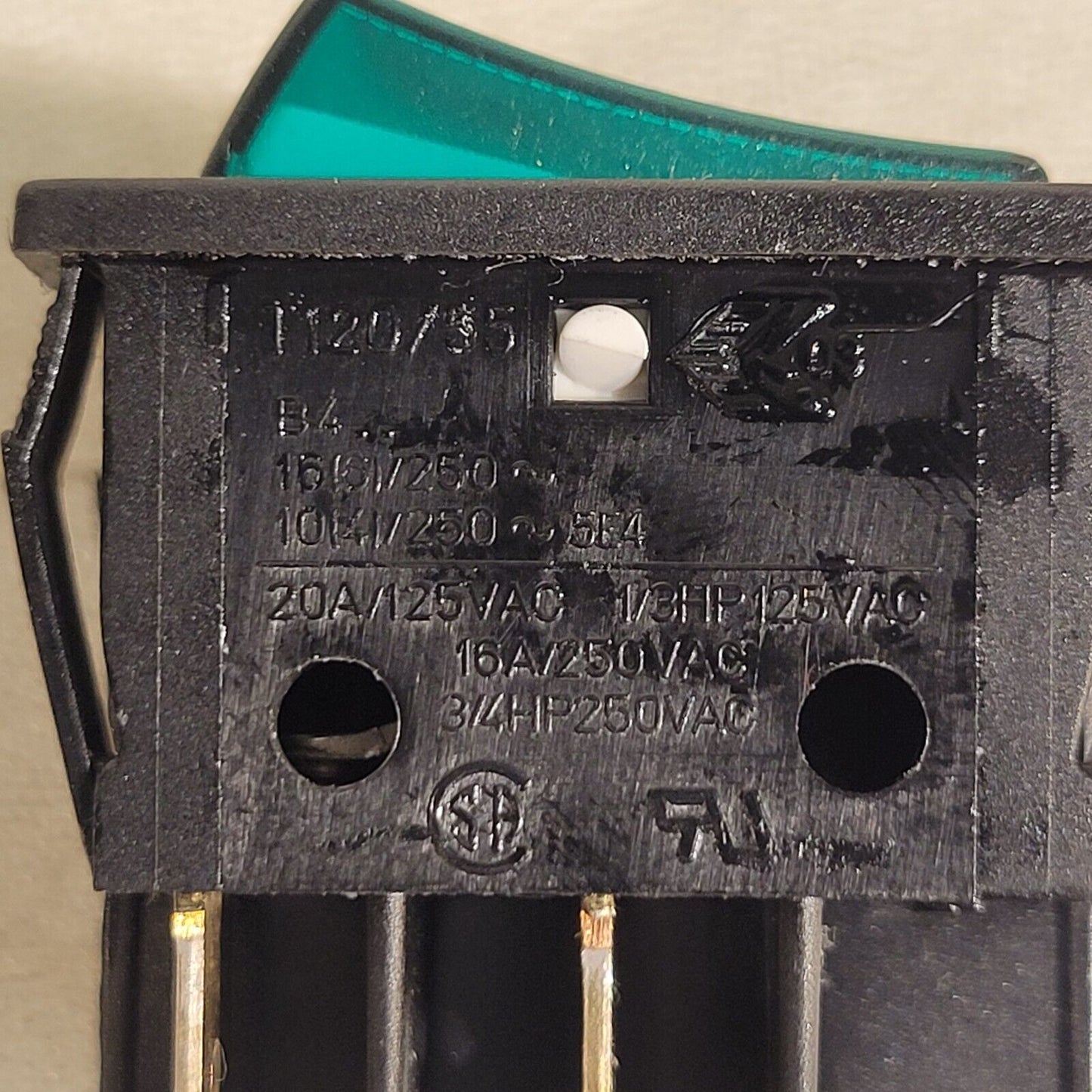 16A Green Rocker Power Switch, 250VAC T120/55  unbranded
