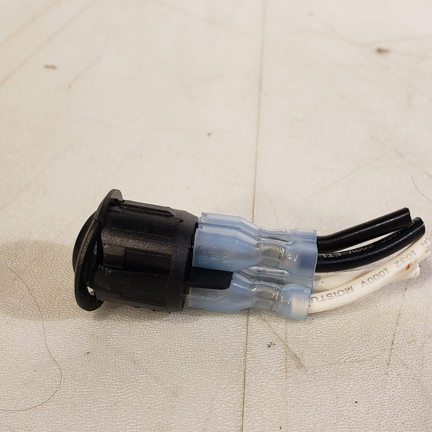 Bulgin Rocker SWITCH R13-244B Light Country R6 Rocker Switch SPST