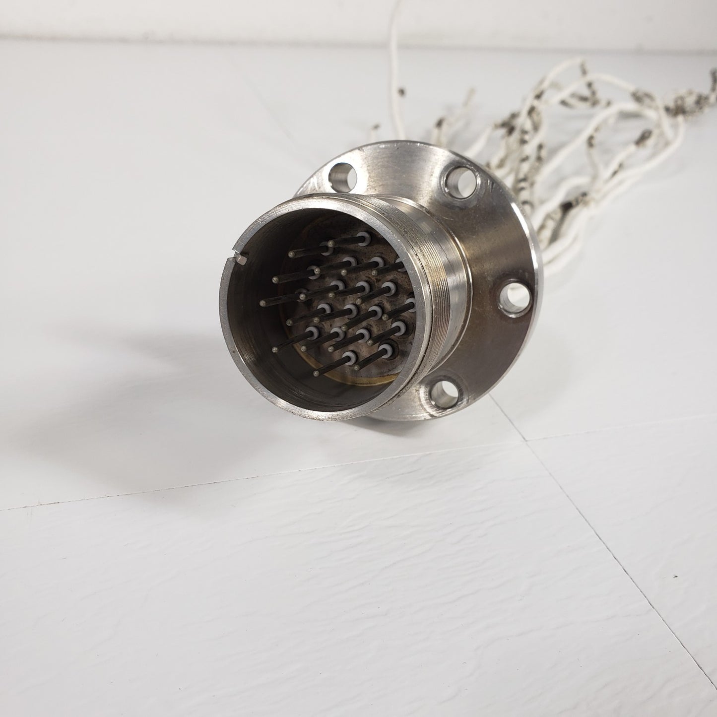 MDC Conflat DN35CF 2.75" CF 20-Pin Feedthrough UHV Alumina Bead Insulated Wire