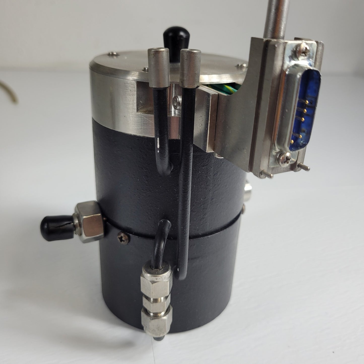 *For Parts/Repair* TA Instruments TGA 2050 Thermogravimetric Analyzer