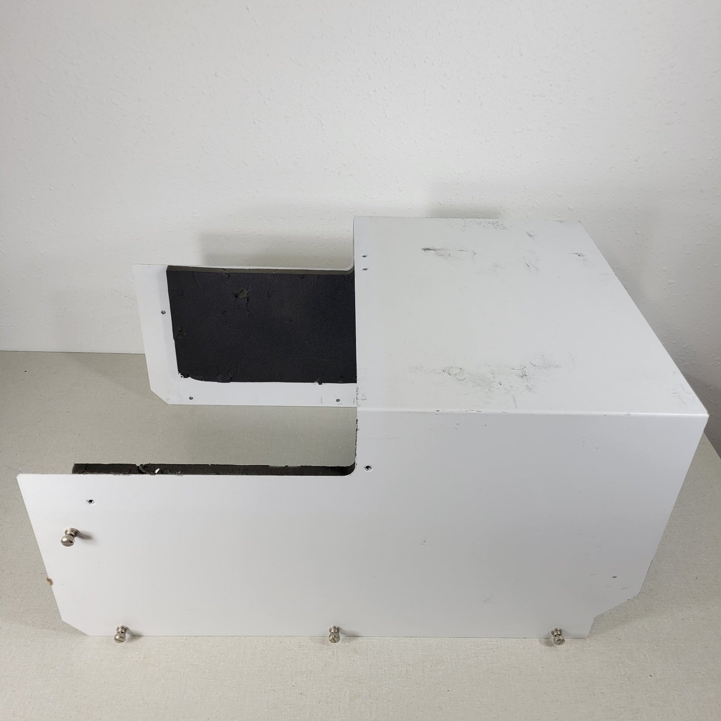 Agilent G6011A Quiet Cover MS Rough Pump Unit for High Vacuum Roughing Wheels