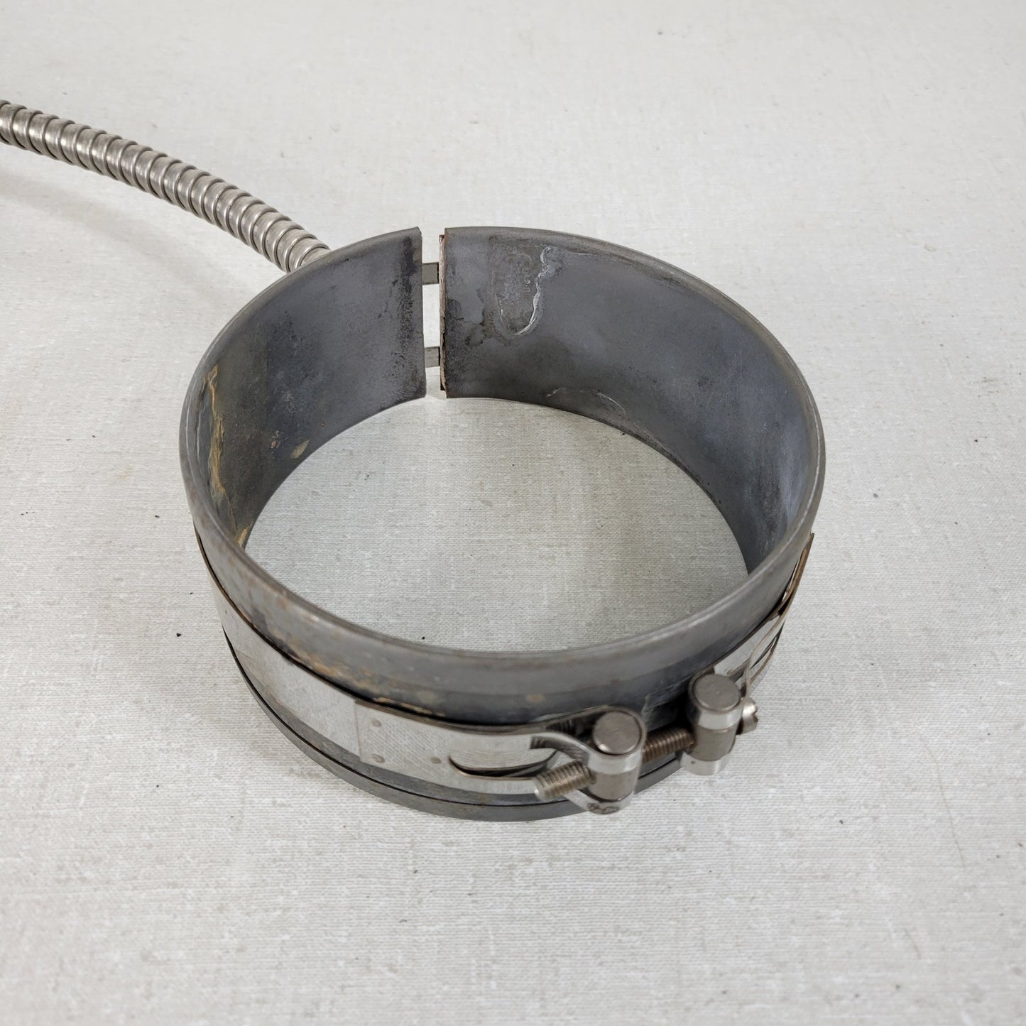 Vacuum Chamber Bakeout Heater Coil 4.5" ID 5-Meter 92-Ohm Insulated EMT Cable