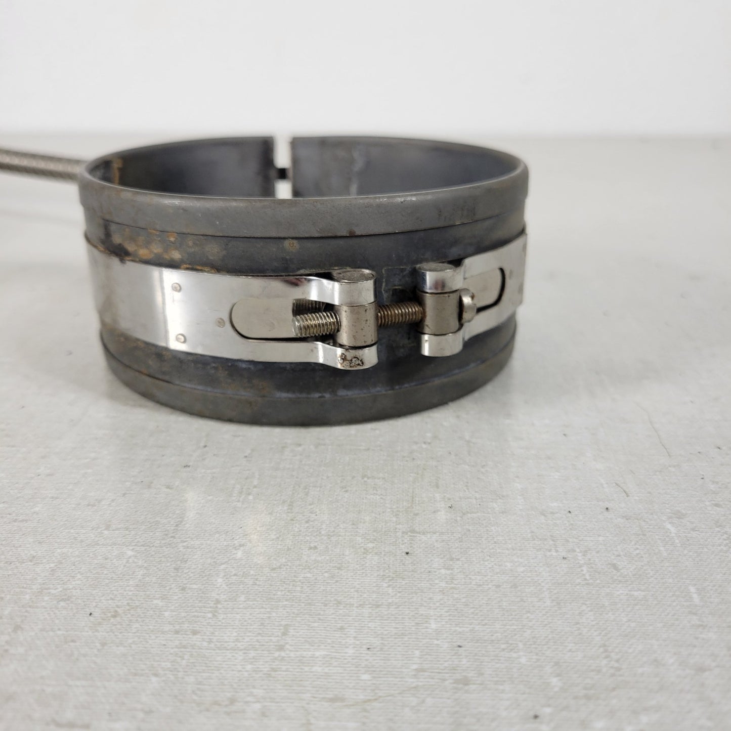 Vacuum Chamber Bakeout Heater Coil 4.5" ID 5-Meter 92-Ohm Insulated EMT Cable