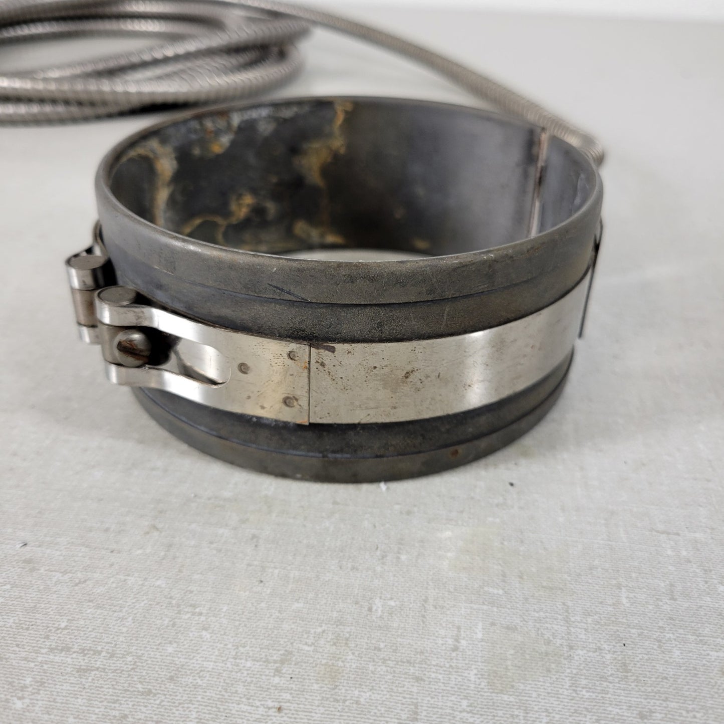 Vacuum Chamber Bakeout Heater Coil 4.5" ID 5-Meter 92-Ohm Insulated EMT Cable