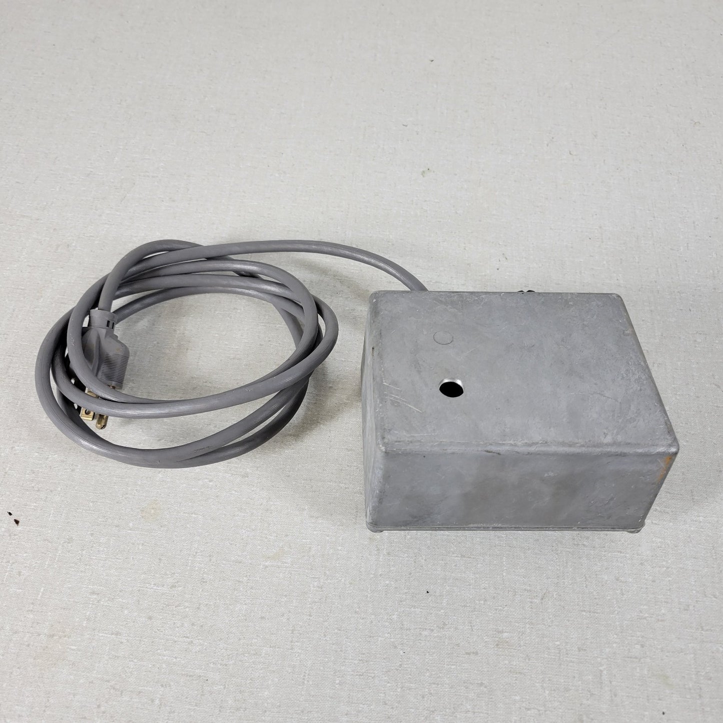 Vacuum Gate Valve Control Box Two-Circuit Indicator Fuse Protected US 120V Plug